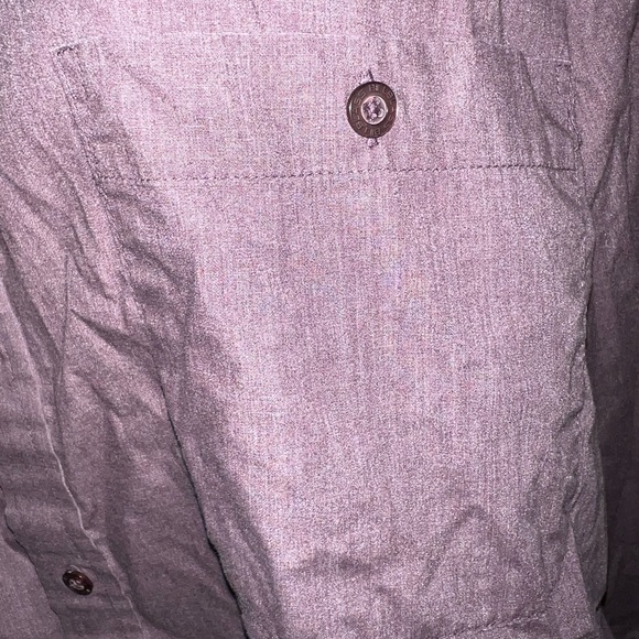 Bill Blass Button Up Shirt - Picture 5 of 6